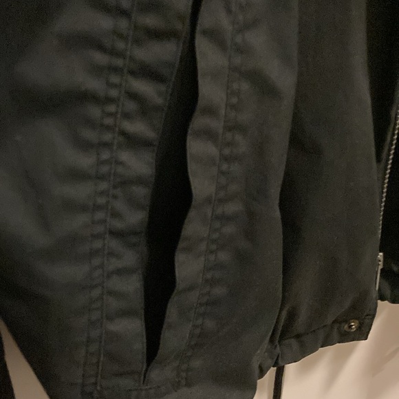 Men’s jacket with hidden hood under collar. Roundtree & Yorke. - Picture 10 of 10